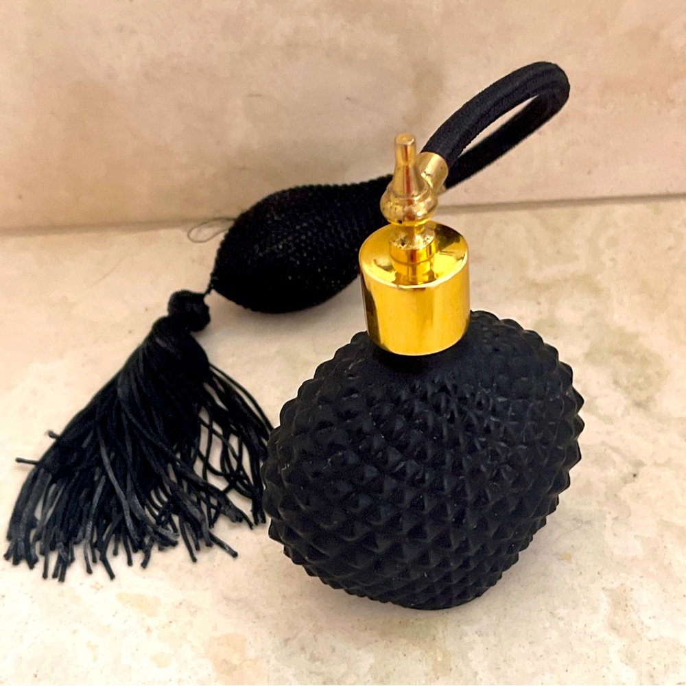 Vintage Black Glass Perfume Bottle W/ Atomizer & Black Tassel Yellow Gold Top